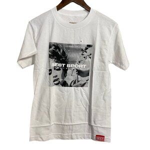 Breezy Excursion Mens NWOT White Women Smoking Graphic Short Sleeve TShirt Small